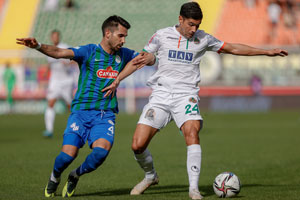 Çaykur Rizespor Deplasmanda Bildiğiniz Gibi. Alanyaspor'a da Kaybetti