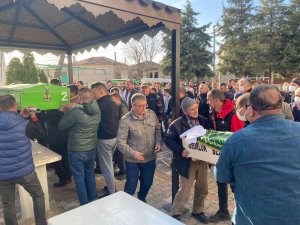 Susurluk’ta Öldürülen Anne Ve Oğlu Son Yolculuğuna Uğurlandı