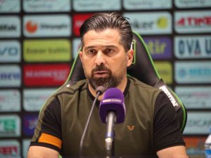 İ̇lhan Palut: “Her Puan Çok Değerli”