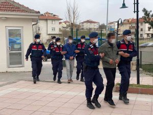 Akrabalar Arasındaki Silahlı Kavgaya Karışan 2 Kişi Tutuklandı