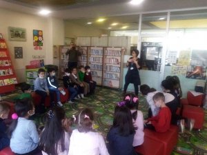 İ̇lkokul Öğrencilerine Drama Eğitimi Verildi