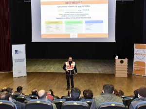 Ankara Büyükşehir Belediyesi’nin Afet Farkındalık Eğitimine Yoğun İlgi