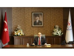 Bakan Kılıç, Karatecileri Tebrik Etti