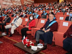 Esogü 2021 Yılı Ödülleri Sahiplerini Buldu