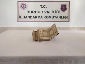 Burdur’da El Yazması Kur’an-ı Kerim Ele Geçirildi