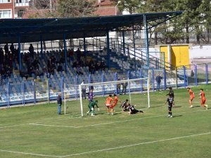 Bozüyük Vitraspor: 1 Tki̇ Tavşanlı Spor:2