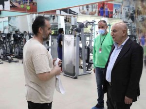 Altınok: “Spor Tesislerimizdeki Konforu Artırıyoruz”