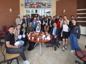 Rektör Yardımcısı Kısaç, Padam Öğrencileri İle Bir Araya Geldi