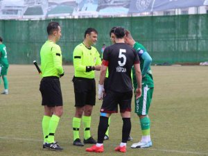 Elazığspor Kaptanı Yiğitcan Ameliyat Oldu