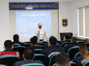 Jandarma Ekipleri ‘Öfke Ve Öfke Kontrolü’ Eğitimi Aldı