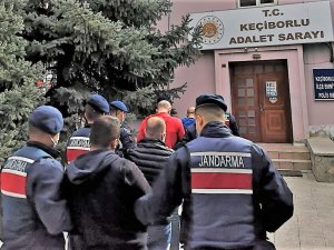 Isparta’da Aranan Telefon Dolandırıcıları Denizli’de Yakalandı