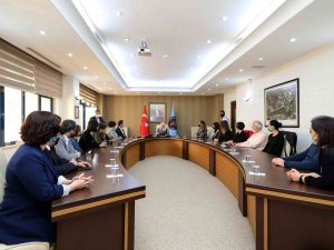 Aü’de Eğitim Becerilerini Geliştirme Kursu