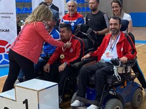 Kayserili Boccia Sporcuları Kocaeli’nden Madalya İle Döndü