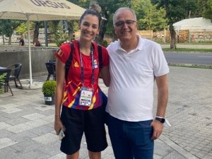 Alexia Carutasu, 2024’te Türk Milli Takım Formasını Giyecek