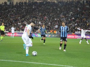 Spor Toto Süper Lig: A. Hatayspor: 0 - Adana Demirspor: 0 (İ̇lk Yarı)