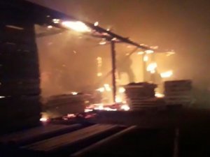Tokat’ta Kereste Atölyesinde Korkutan Yangın