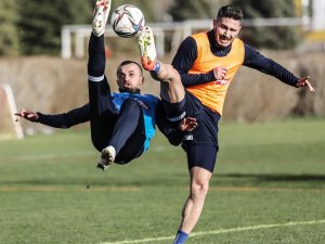 Kayserispor, Göztepe Maçı Hazırlıklarına Başladı