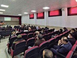Öğretmenlere "Protokol Ve Resmi Yazışma Kuralları" Konusunda Seminer Verildi