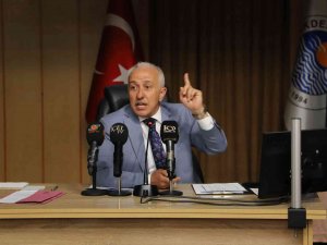 Gültak: "Şehidimizin İsmini Bir Parka Veremediğim İçin Kahroluyorum"