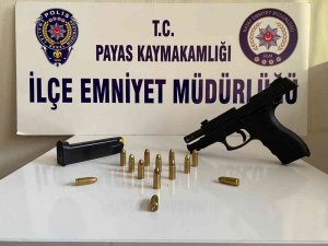 Şüpheli Araçtan Ruhsatsız Silah Çıktı