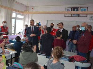 Genç Kızılay Umuda Yolculuk Projesi