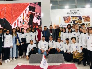 Turizm Myo Öğrencileri Mezopotamya Turizm Ve Gastronomi Fuarında