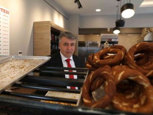 Bursa’da Simit 4 Lira Oldu
