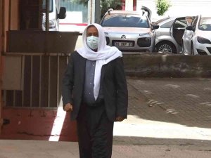 Diyarbakır’da Hdp İ̇l Başkanlığı Önünde 281’nci Aile Evlat Nöbetine Katıldı