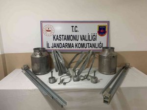 Jandarma Ekiplerinin Şüphesi Hırsızı Ele Verdi