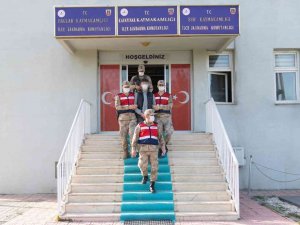 Jasat, 17 Yıl Kesinleşmiş Hapis Cezası Bulunan Firariyi Yakaladı