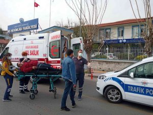 Ani Fren Yapan Motosiklet Sürücü Yaralandı