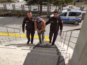 Antalya’da 8 Yıl 9 Ay Kesinleşmiş Hapis Cezası İle Aranan Şahıs Yakalandı