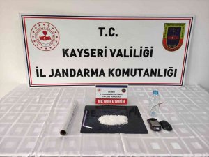İ̇ş Yerinde Uyuşturucu Satan 2 Kişi Yakalandı