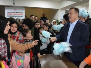 Hakkari Belediyesi Ramazan Gecelerine Renk Katıyor