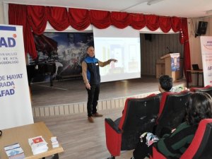 Kütahya’da Okul Afet Farkındalık Eğitimi