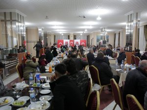 Vali Epcim Şehit Aileleri Ve Gazilerle İftarda Buluştu