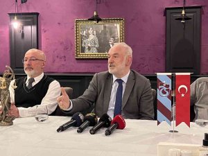 Ali Sürmen: "Nihat Özdemir’in Açıklamaları Tarihi Bir Fırsattır"