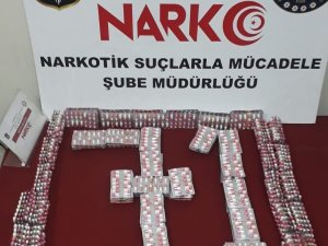 Kırıkkale’de 2 Bin 520 Adet Sentetik Ecza Geçirildi: 2 Tutuklama