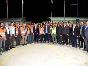 Bakan Karaismailoğlu İşçilerle Sahurda Buluştu