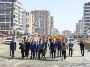 Gürkan: “Malatya Trafiği Yeni Cadde Ve Bulvarlarla Nefes Alacak”