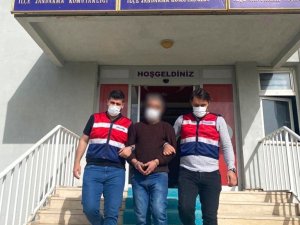 Silahlı Yağmalama Suçuyla Aranan Hırsız Operasyonla Yakalandı