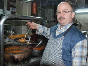 Uşaklı Lokantacı Ve Tatlıcılara Şeker Gibi Haber