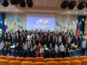 Tekden Koleji’ne 80 Madalya