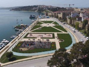 Sinop’un “Çekek Yeri” Ve “Kültür Merkezi” Düzenleme Çalışmaları Devam Ediyor