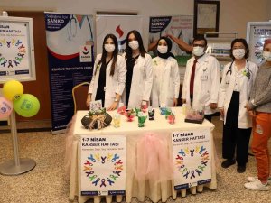 Kanser Haftasında Onkoloji Hastaları Moral Buldu