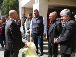 Manisalı Üreticilere Gübre Desteği Devam Ediyor