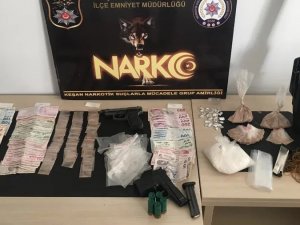 Keşan’da Çok Sayıda Adrese Eş Zamanlı Uyuşturucu Operasyonu