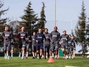 Trabzonspor, Şampiyonluk Yolunda Puan Kaybına Dur Demek İstiyor