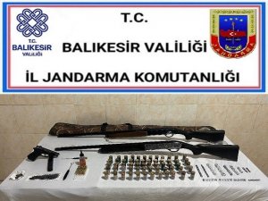 Balıkesir’de Polis Ve Jandarmadan 66 Şüpheliye Gözaltı