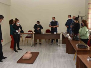 Öğretmenlere İlk Yardım Eğitimi